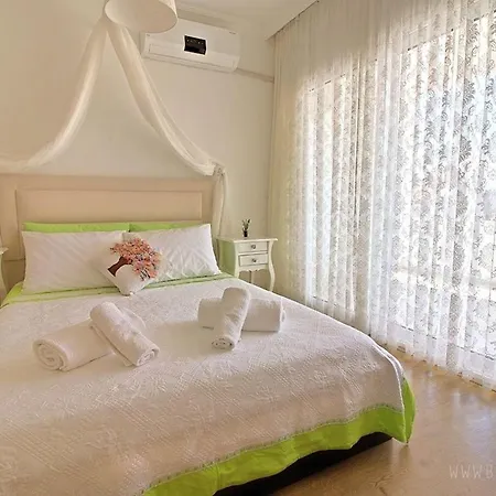 5 Tas Boutique Hotel *